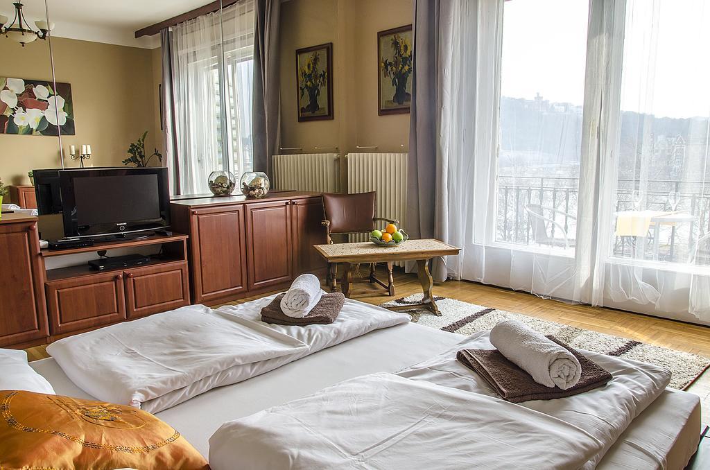 Danube Pest-Side Apartment Boedapest Buitenkant foto