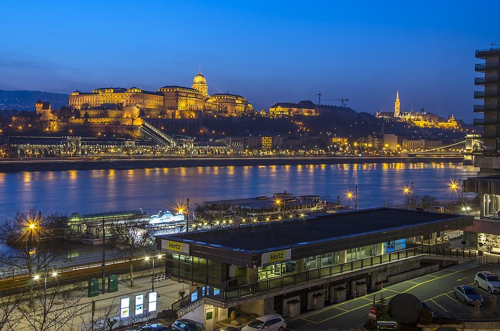 Danube Pest-Side Apartment Boedapest Buitenkant foto